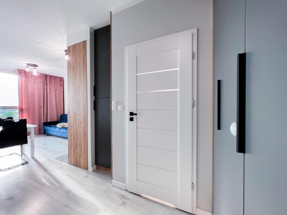 12 Floor Mogilska Tower Apartment Krakow Exterior photo