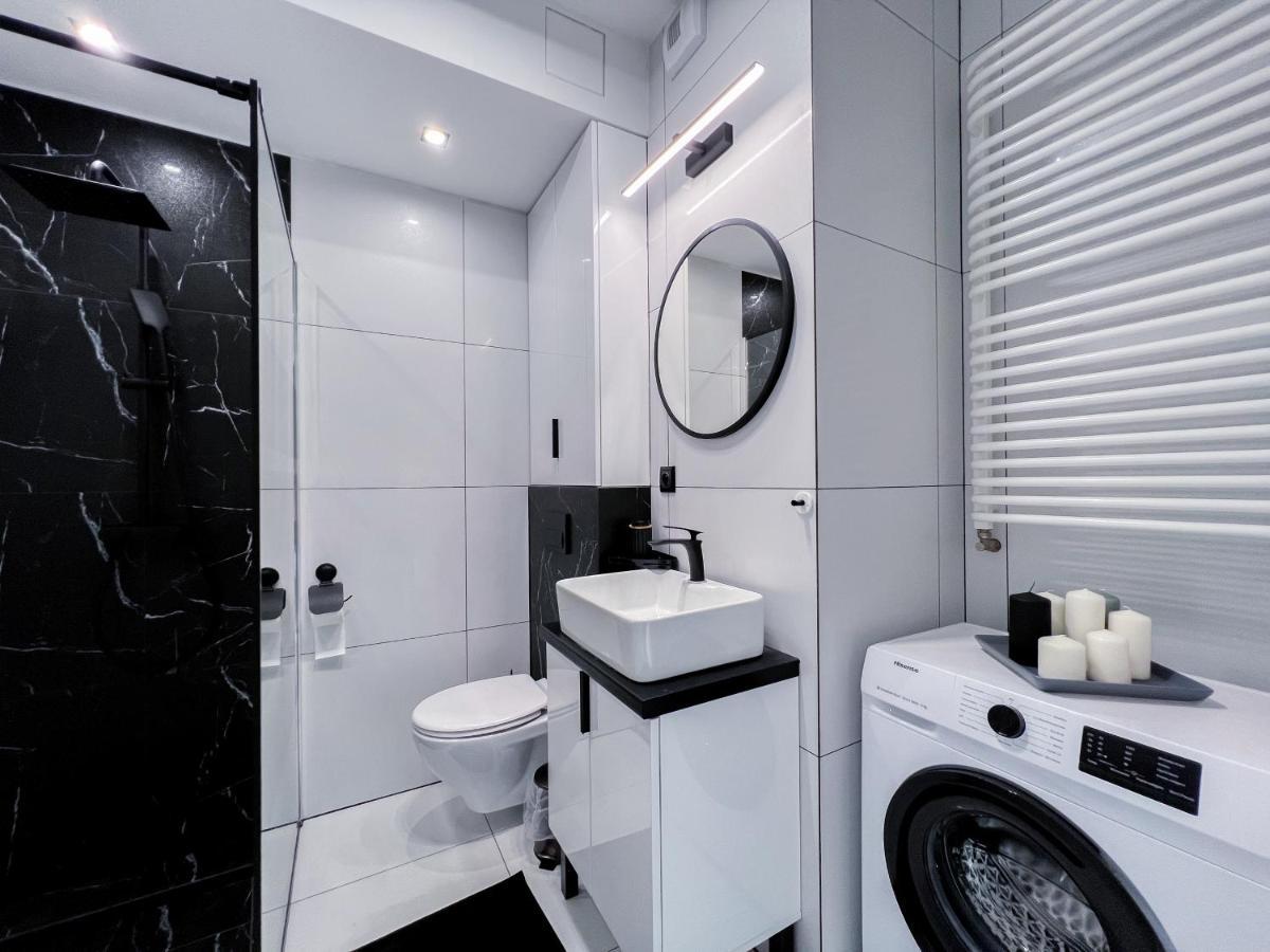 12 Floor Mogilska Tower Apartment Krakow Exterior photo