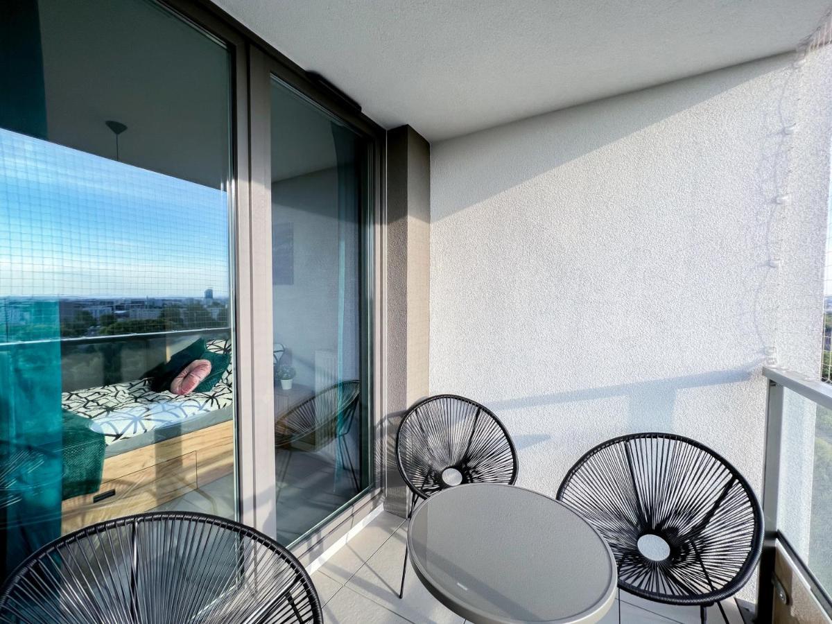 12 Floor Mogilska Tower Apartment Krakow Exterior photo